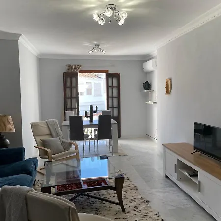 Centro Del Vino Tandal Apartment