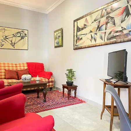 Centro Del Vino Tandal Apartment *